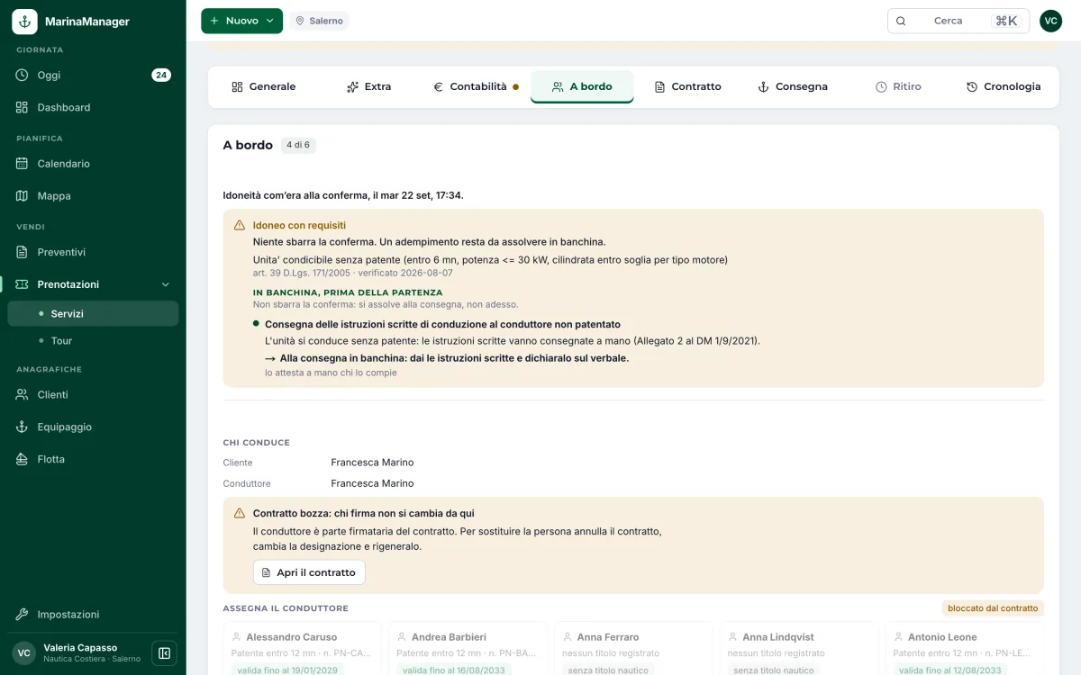Il controllo di patente e barca in MarinaManager: idoneo con requisiti, con la regola applicata e la data di verifica